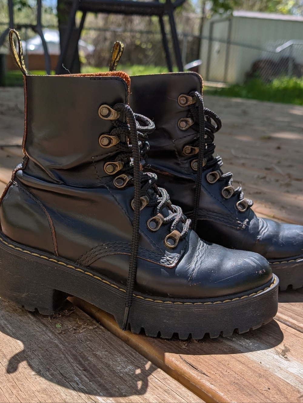 Dr. Martens Leona Boot Heeled Size 7